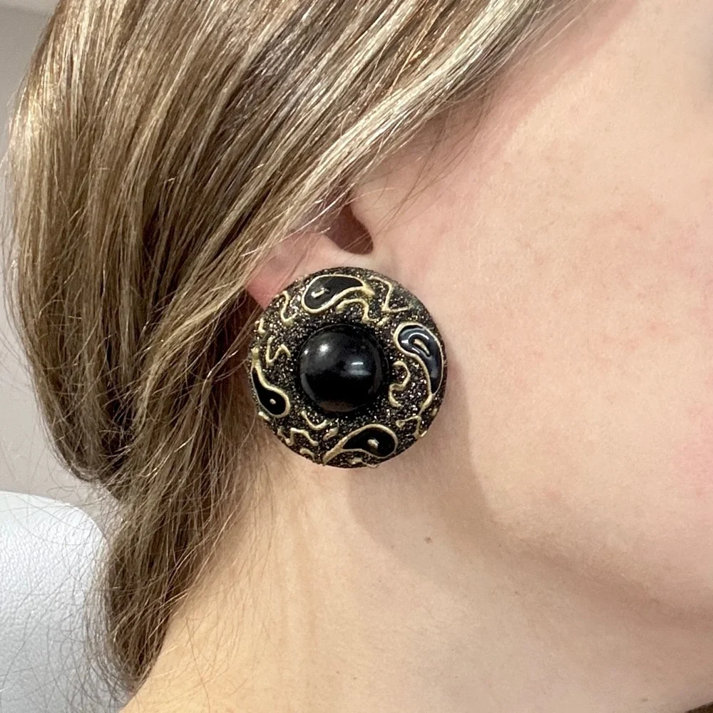 Vintage 80s black